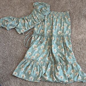 Floral Off-Shoulder Maxi Dress